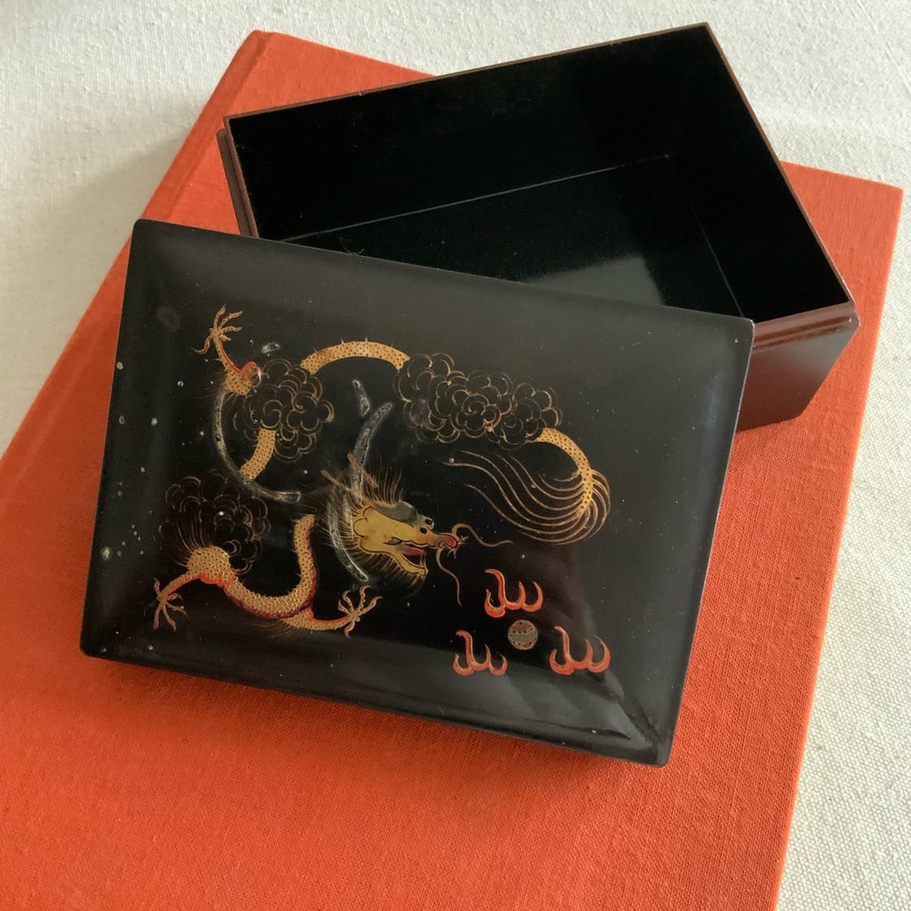 Dragon Box - Picture 5 of 9
